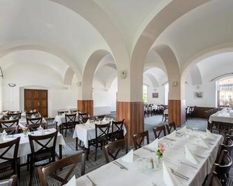 Hotel Floret - Pruhonice - Restaurant