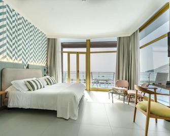 Reginna Palace Hotel - Maiori - Bedroom
