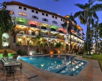 Hotel Posada San Javier - Taxco - Pool