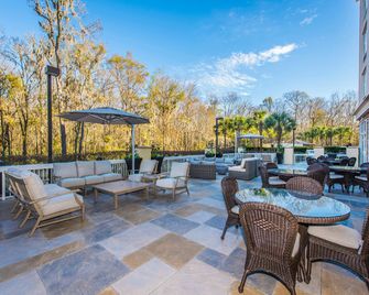DoubleTree by Hilton North Charleston Convention Center - North Charleston - Patio