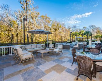 DoubleTree by Hilton North Charleston Convention Center - North Charleston - Uteplats