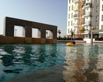 Afnan Homestay at Semenyih, Ascotte Boulevard - Semenyih - Pool