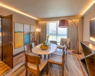 Intercontinental Hotels Lusaka By IHG - Lusaka - Jadalnia