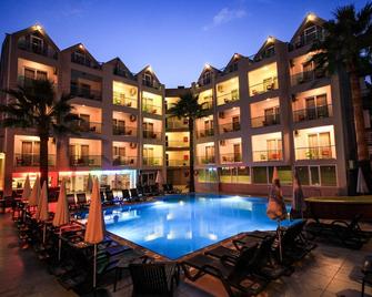 Palmea Hotel - Marmaris - Pool