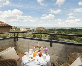 Hotel Miralaghi - Chianciano Terme - Balcone