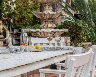 Catalan Villa, private pool&garden close to beach - Gavà - Hàng hiên