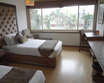Hotel Airport Centre Point - 那格浦爾 - 臥室