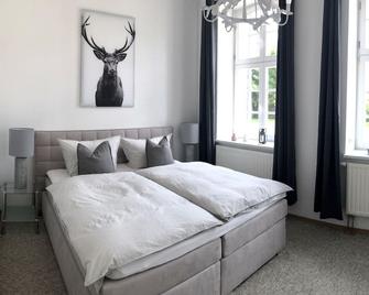 Apartment at Bismarck Castle - Stendal - Schlafzimmer