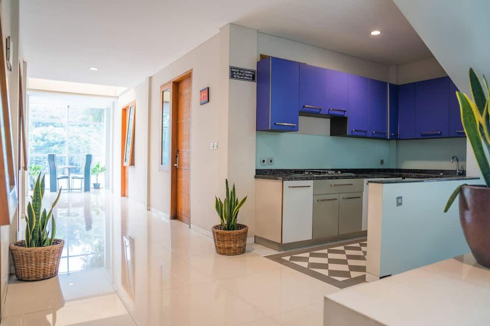 Legreen Suite Tebet - Jakarta - Kjøkken