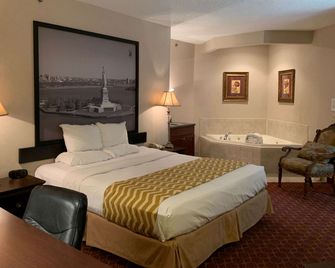 Super 8 by Wyndham Albany - Albany - Quarto