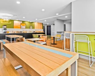 Spark by Hilton Modesto - Modesto - Restaurant