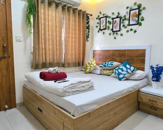 Orraica Stays Aman Luxuriya - Indore - Bedroom