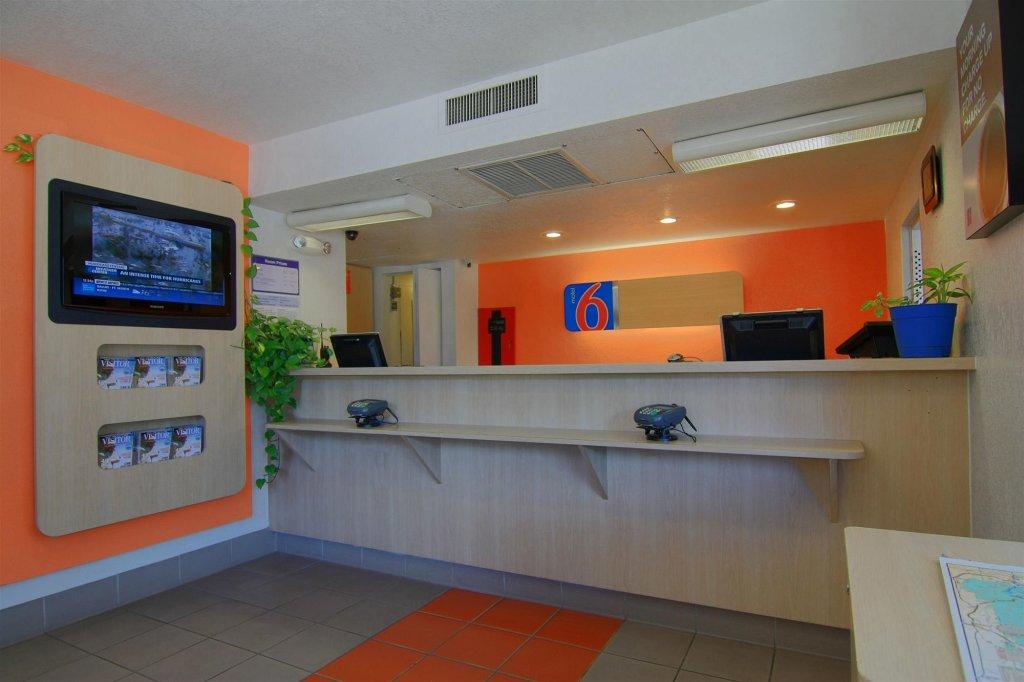 Motel 6 Rapid City Sd from $32. Rapid City Hotel Deals & Reviews 