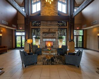 Sunrise Ridge Waterfront Resort - Parksville - Lobby