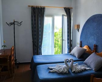 Hostal Puente del Rey - El Rocío