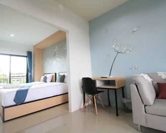 Sirimunta Hotel Chiang Rai Suite & Residence - Chiang Rai - Habitación