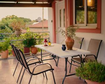 Evgenias House Ancient Olympia - Happy Rentals - Olympia - Balcone