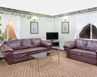 Monticello - Monticello - Вітальня