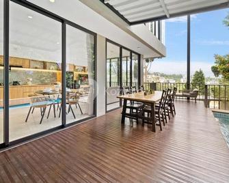 Sukha by Kozystay - Dago - Bandung - Building
