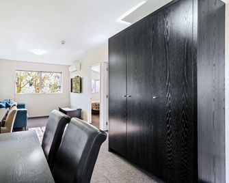 Quality Suites Amore - Christchurch - Camera da letto