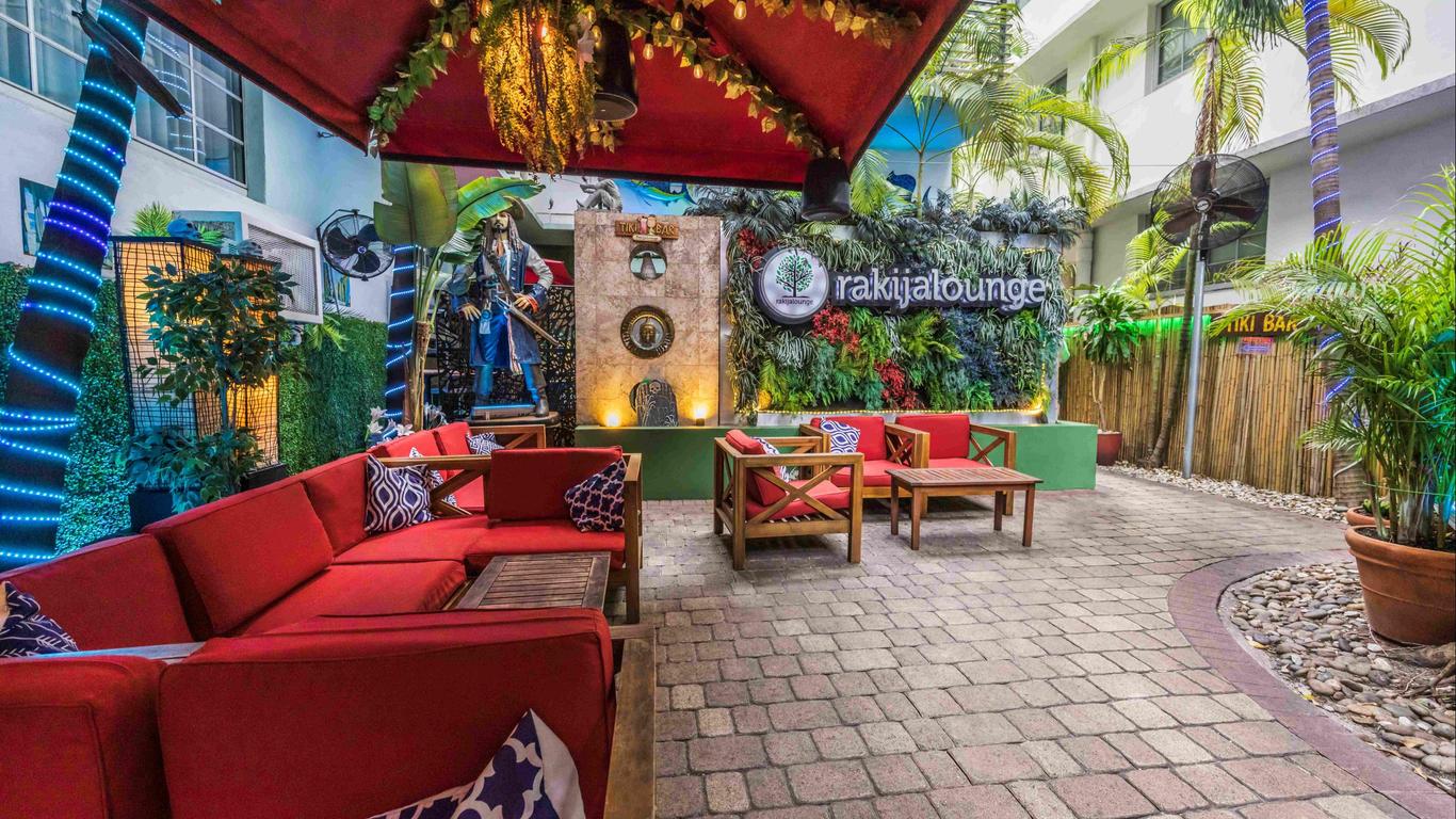 ذا كنت هوتل