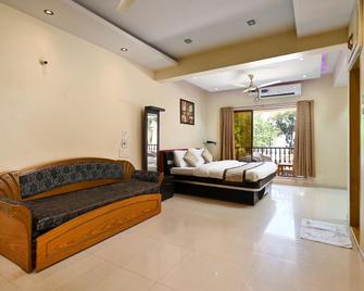 Wairkar's Sea Pearl Resort - Mālvan - Bedroom