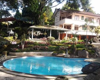 Villa Tjokro - Puncak - Restaurant