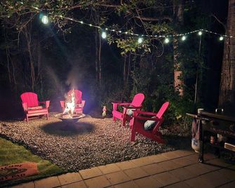 White Mountains Retreat Near Waumbek Golf Club - Jefferson - Patio