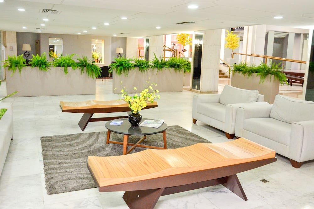 Embaixador Hotel & Centro de Eventos by Fast10 - פורטו אלגרה - לובי