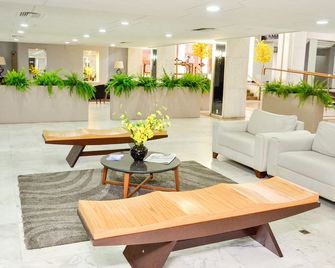 Embaixador Hotel & Centro de Eventos by Fast10 - פורטו אלגרה - לובי