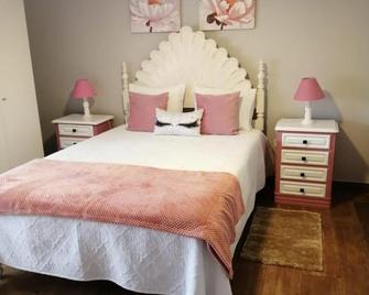 Casa Vaz - Grândola - Bedroom