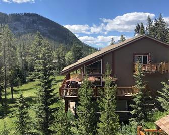 Hi Banff Alpine Centre - Hostel - Banff - Edificio