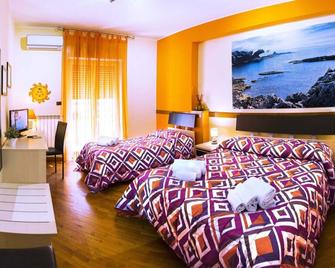 Solaris B&B - Milazzo - Habitación