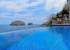 Casa Azul Profundo I and II- Luxury Ocean View Villa- 26 bedrooms, Full Staff - Mismaloya - Pool