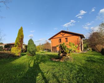 Rural Accommodation Naveces - Asturias - El Campo - Castrillón (Aviles) - Vista del exterior