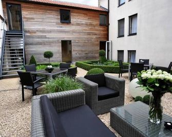 Flanders Hotel - Brügge - Innenhof