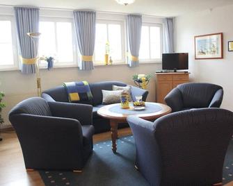 Appartementpark Seeblick - Plau am See - Wohnzimmer