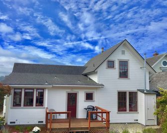 Historic Madeira House in Mendocino Village - Mendocino - Edifício