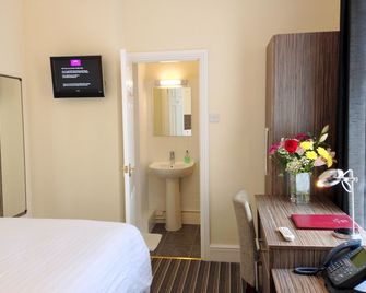 Ely House Hotel - Wolverhampton - Makuuhuone