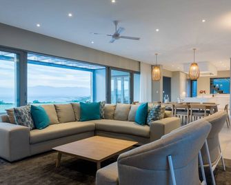 Romans Villa - Gansbaai - Living room