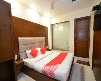 OYO 9241 Sacheti Yatri Niwas - Ajmer - Habitación