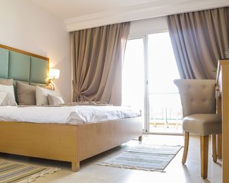 فندق مرابوط - للعائلات والأزواج فقط - سوسة - غرفة نوم