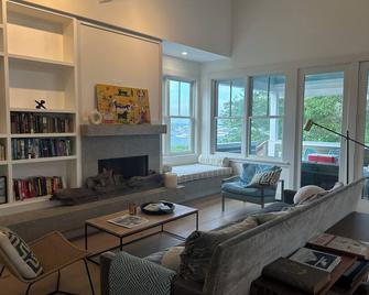 Harbor Front in Vineyard Haven! Brand New Construction - seconds from Town! - Vineyard Haven