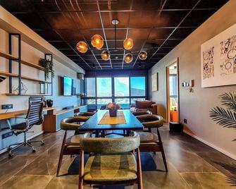 The Halyard Apartments - Cape Town - Dining room