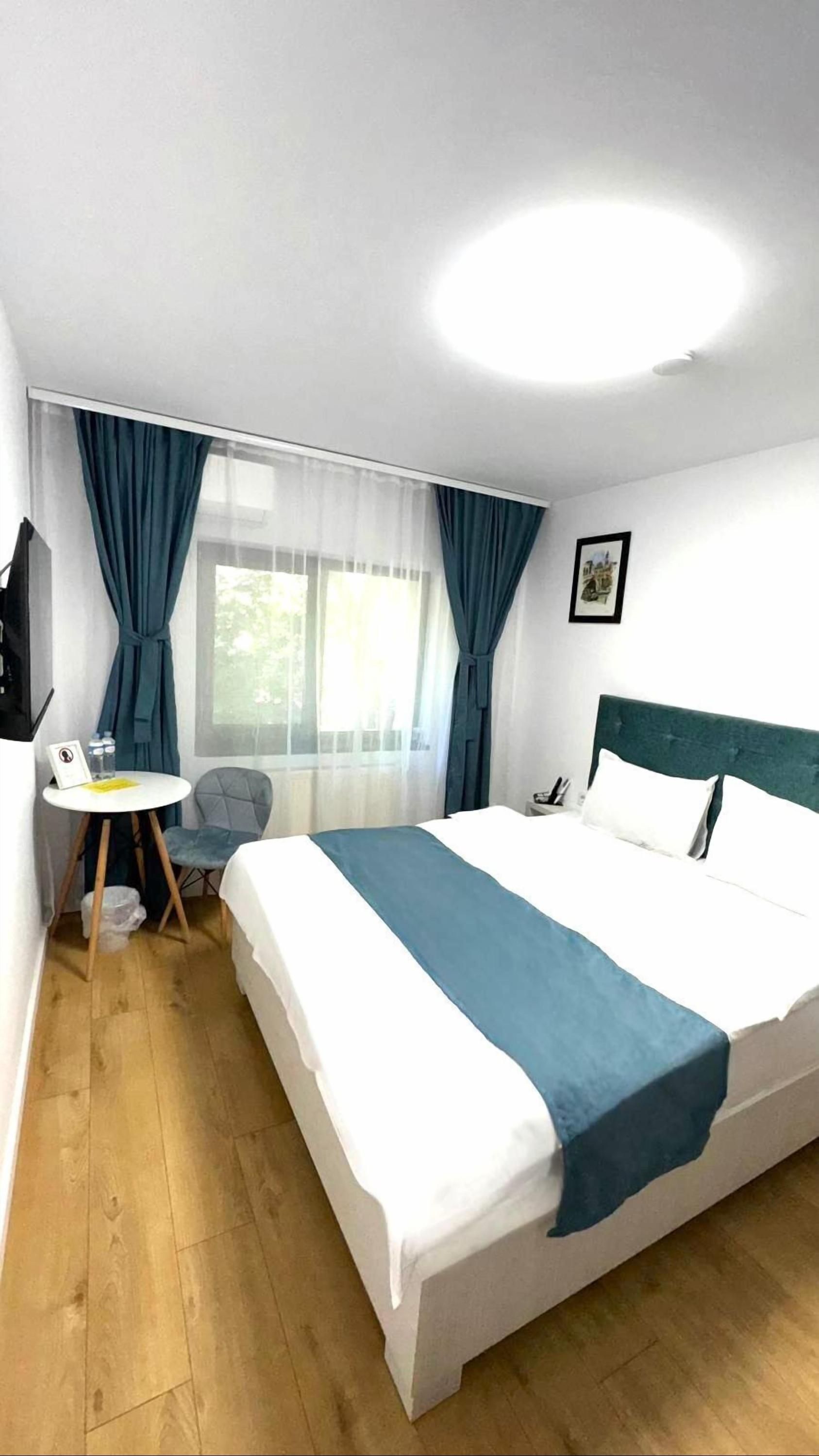 3 Baneasa Airport - בוקרשט - חדר שינה