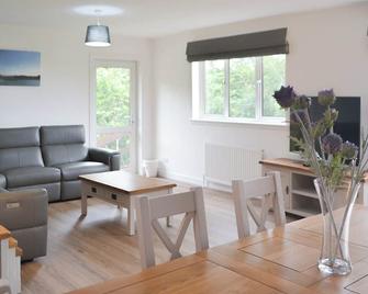 3 bedroom accommodation in Achmelvich, near Lochinver - Achmelvich - Living room