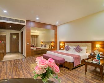 Hotel Home In By Amrik Sukhdev - Sonepat