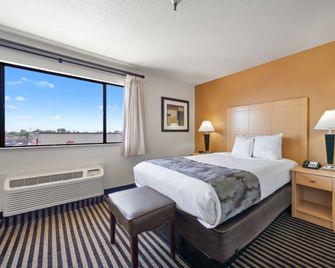 Best Western Plus Executive Inn & Suites - Manteca - Camera da letto