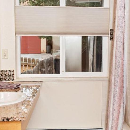 Bathroom view of Red Wing Motel