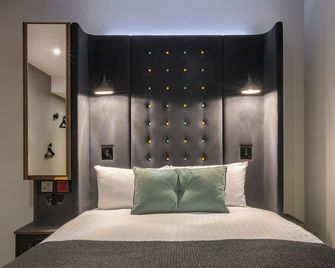 بوينت إيه هوتل لندن ليفربول ستريت - لندن - غرفة نوم